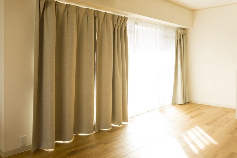Professional curtain cleaning services